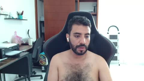 Snapshot of vallartamexi chatting on 18, 4, 2026 Roberto Carlos online show from 18, 4, 2026