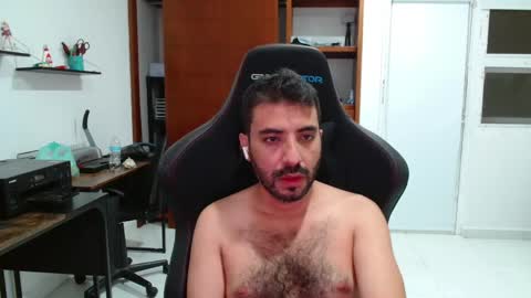 Snapshot of vallartamexi chatting on 2, 5, 2026 Roberto Carlos online show from 2, 5, 2026