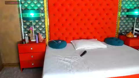 Snapshot of valleriejonnes chatting on 11, 6, 2026 Valerie Val V online show from 11, 6, 2026
