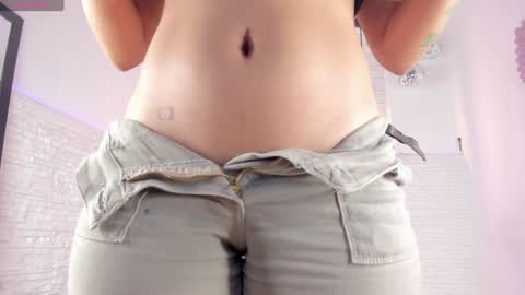 Snapshot of valloletsamar chatting on 28, 12, 2024 Vallolet Peach online show from 28, 12, 2024