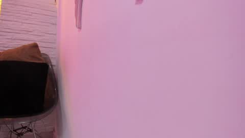 Snapshot of valloletsamar chatting on 19, 1, 2025 Vallolet Peach online show from 19, 1, 2025