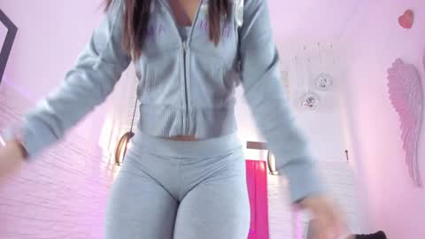 Snapshot of valloletsamar chatting on 26, 1, 2025 Vallolet Peach online show from 26, 1, 2025