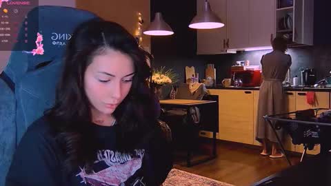 Little Devil online show from 3, 11, 2025