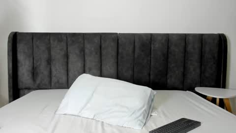 valtira nova online show from 27, 1, 2025