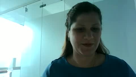 Snapshot of valu2208 chatting on 1, 10, 2025 valu2208 online show from 1, 10, 2025
