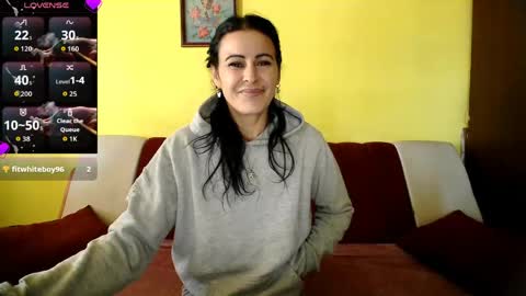 Snapshot of valysexybarbie chatting on 1, 5, 2026 valentina online show from 1, 5, 2026