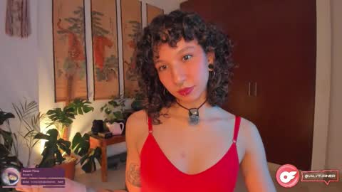 Snapshot of valyturner chatting on 7, 3, 2026 online show from 7, 3, 2026