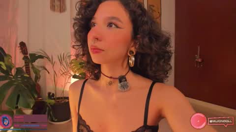 Snapshot of valyturner chatting on 19, 3, 2026 online show from 19, 3, 2026