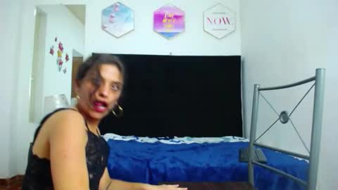 Snapshot of vamarap chatting on 24, 10, 2025 amara online show from 24, 10, 2025