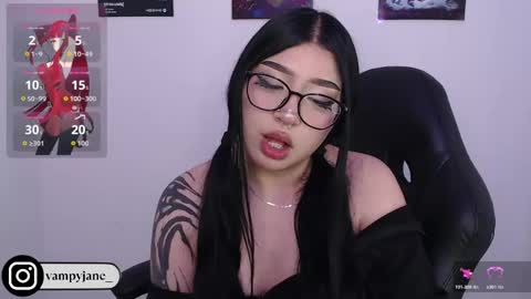 Snapshot of vammpyjane chatting on 5, 5, 2026 vammpyjane online show from 5, 5, 2026