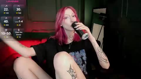 Snapshot of vampray_ chatting on 11, 6, 2026 Leyla online show from 11, 6, 2026