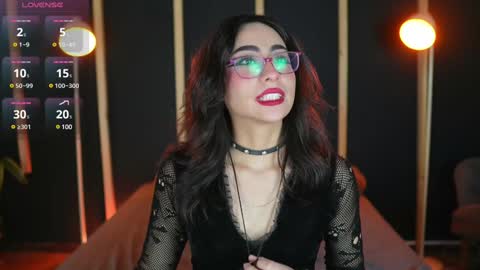 Snapshot of vampy_dolll chatting on 30, 1, 2025 vampy_dolll online show from 30, 1, 2025
