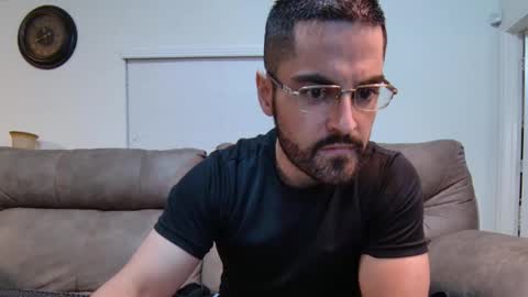 Snapshot of vampz888 chatting on 26, 4, 2026 HUNG LATINO 888 bigcock fit athletic latino online show from 26, 4, 2026