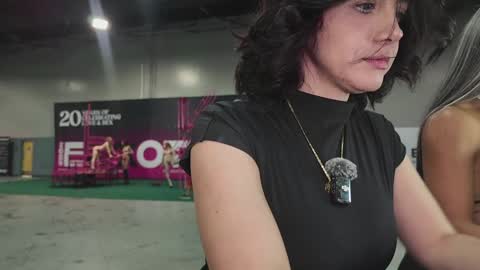 vanessa online show from 24, 10, 2025