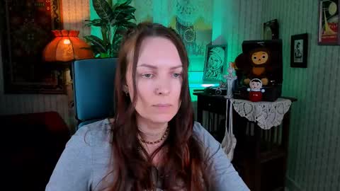 Vanda online show from 13, 2, 2025