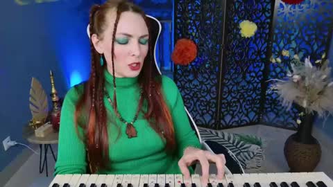 Vanda online show from 26, 2, 2025