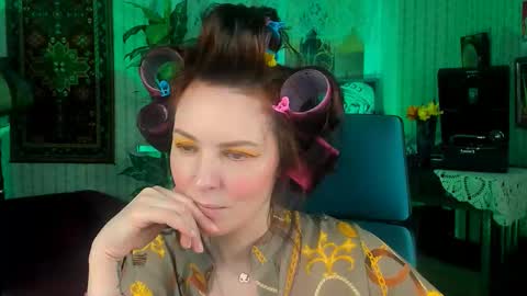 Vanda online show from 9, 10, 2025