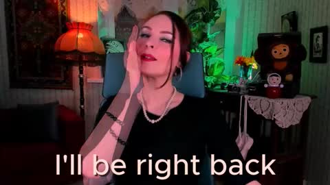 Vanda online show from 5, 11, 2025