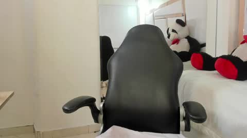 Snapshot of vanel_lope chatting on 15, 5, 2026 Vanel Lope online show from 15, 5, 2026