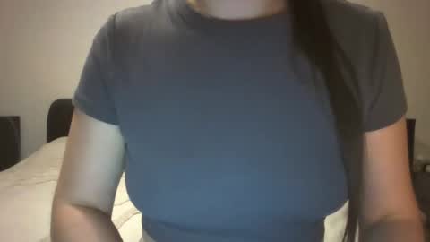 Snapshot of vanesajewel chatting on 2, 12, 2024 VanesaJewel online show from 2, 12, 2024