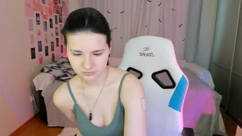 Vanessa online show from 9, 3, 2025