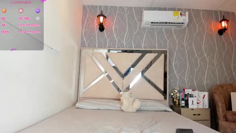    online show from 30, 1, 2025