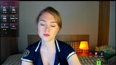 Vanessa Maes online show from 12, 12, 2024