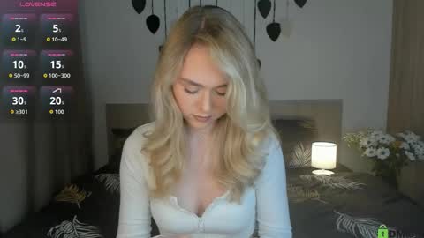 Vanessa Maes online show from 20, 10, 2025