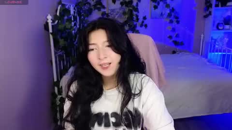 Snapshot of vanessaeros chatting on 2, 7, 2026 Vanessa online show from 2, 7, 2026