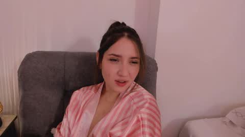 Snapshot of vanessajohnsonn chatting on 9, 4, 2026 vanessajohnsonn online show from 9, 4, 2026