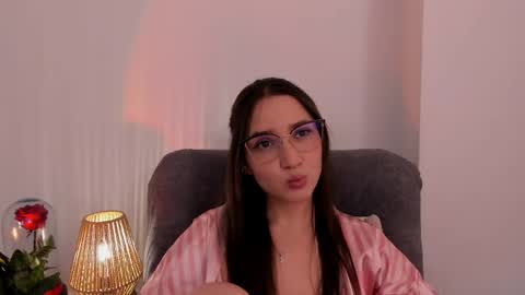 Snapshot of vanessajohnsonn chatting on 11, 5, 2026 vanessajohnsonn online show from 11, 5, 2026