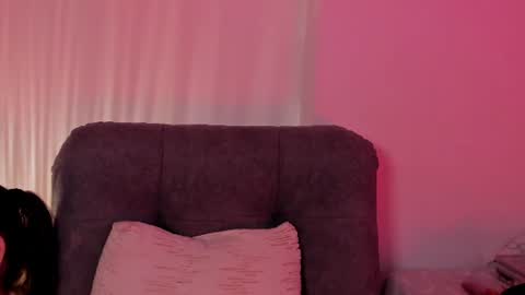 vanessajohnsonn online show from 16, 7, 2026