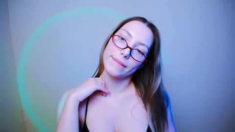 Snapshot of vanessakim_ chatting on 14, 2, 2025 Vanessa online show from 14, 2, 2025