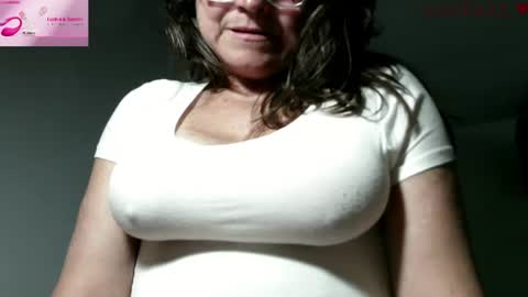 Snapshot of vanessared2 chatting on 20, 7, 2026 Vanesared2 online show from 20, 7, 2026