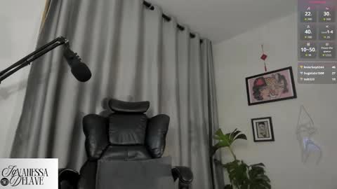 Snapshot of vanessart_ chatting on 4, 10, 2025 Vanessa online show from 4, 10, 2025