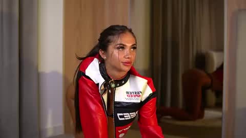Snapshot of vanessasimon chatting on 6, 7, 2026 Vanessa Simon online show from 6, 7, 2026