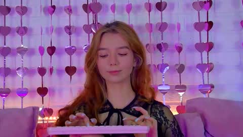 Snapshot of vanessavienne chatting on 10, 2, 2026 VanessaVienne online show from 10, 2, 2026