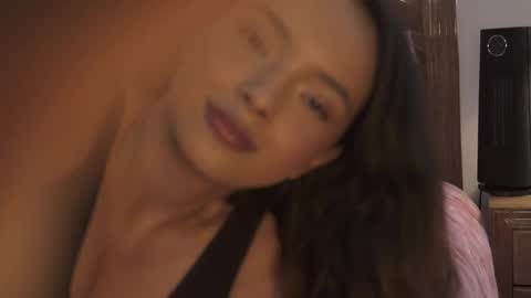 Snapshot of vanesse_ chatting on 10, 9, 2025 Irina online show from 10, 9, 2025