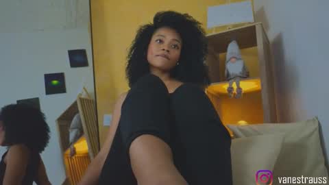 New account follow me online show from 22, 11, 2025