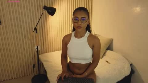 New account follow me online show from 25, 2, 2026