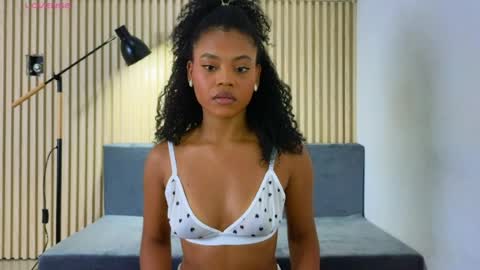 New account follow me online show from 31, 3, 2026