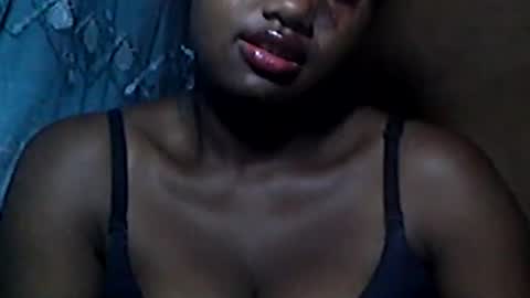 vaniah321 online show from 14, 1, 2025