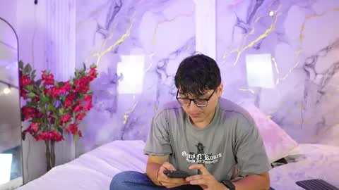 vanilla_hot_ online show from 5, 10, 2025