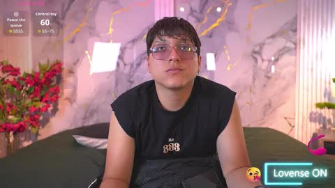 vanilla_hot_ online show from 14, 12, 2025