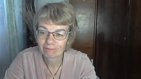 Vanillaxcreamy online show from 11, 11, 2025