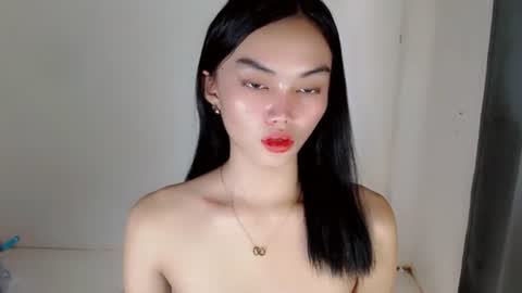 Snapshot of vannesasexyslutt chatting on 17, 10, 2025 VANNESA online show from 17, 10, 2025