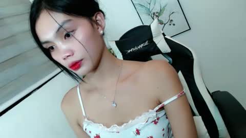 Snapshot of vannesasexyslutt chatting on 11, 4, 2026 VANNESA online show from 11, 4, 2026