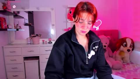 Snapshot of vannessa_shy chatting on 12, 5, 2026 Vanesa online show from 12, 5, 2026