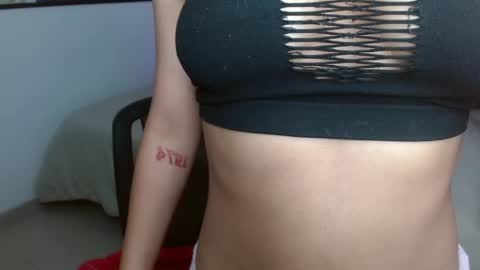 Snapshot of vannesweet_ chatting on 20, 4, 2026 vane online show from 20, 4, 2026