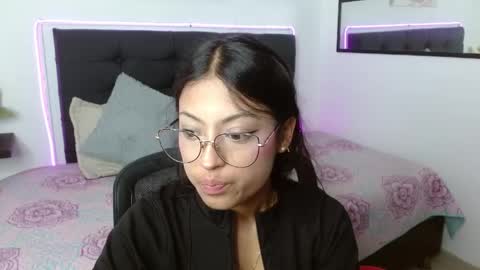 Snapshot of vannesweet_ chatting on 16, 5, 2026 vane online show from 16, 5, 2026